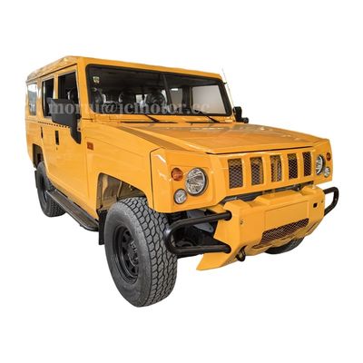BAW Yongshi 2036 4x4 Off Road 5 zitplaatsen SUV IVECO Sofim Engine en IVECO 6AT Desert Tourist Areas Jeep