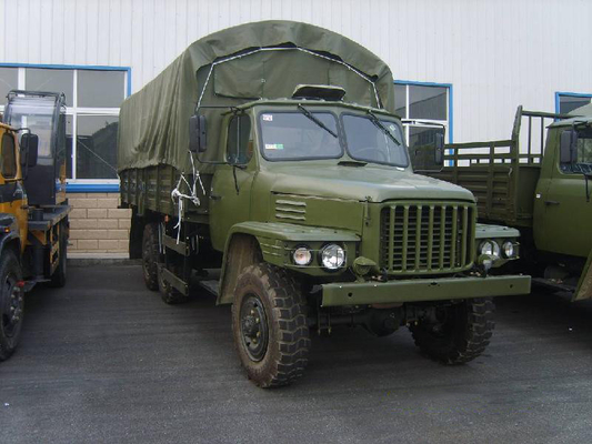 6x6 Off Road Militair voertuig 5MT Wheel Drive Tractor Truck Cummins Engine 155hp