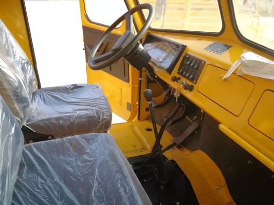 6x6 Off Road Militair voertuig 5MT Wheel Drive Tractor Truck Cummins Engine 155hp
