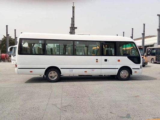 Euro 2 Emissie Standaard Diesel Onderlegger voor glazenbus 7m 22 Zetels Handtransmissie Mini Bus Van