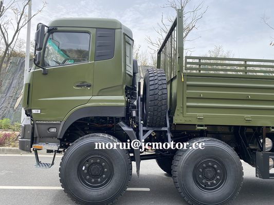 Op maat gemaakte 8 wiel aandrijving 400 pk Dieselmotor 8x8 Off Road Truck Chassis