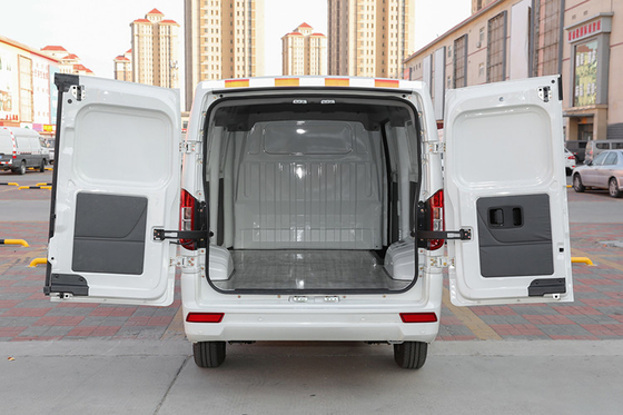 DONGFENG Kleine New Energy elektrische vrachtwagen 195 R14C RWD-aandrijving voor goederenvervoer
