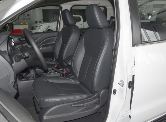 Dubbele Rij 5 Seater 4 de Motor van de de Pick-up6mt 4WD 231HP Benzine van Deursuv