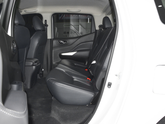Dubbele Rij 5 Seater 4 de Motor van de de Pick-up6mt 4WD 231HP Benzine van Deursuv