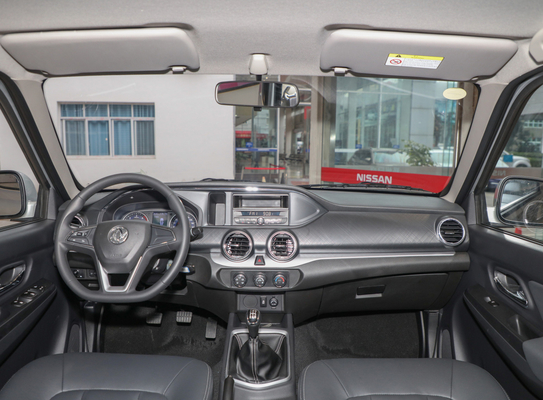 DONGFENG achter de Dieselmotor165hp 2.4L YUCHAI Motor van de Aandrijvings2wd Pick-up