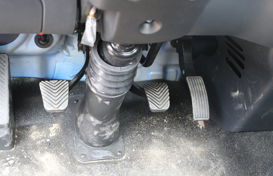 De Vrachtwagenbenzine 6 van de Dongfeng Lichte Lading Wielen4x2 RWD Linkeraandrijving