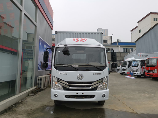 Lichte de Cabinebreedte 1730mm Euro 2 Euro 6 YUCHAI-Motor Van Lorry van de Ladingsvrachtwagen GVW 3.5T-4.5T