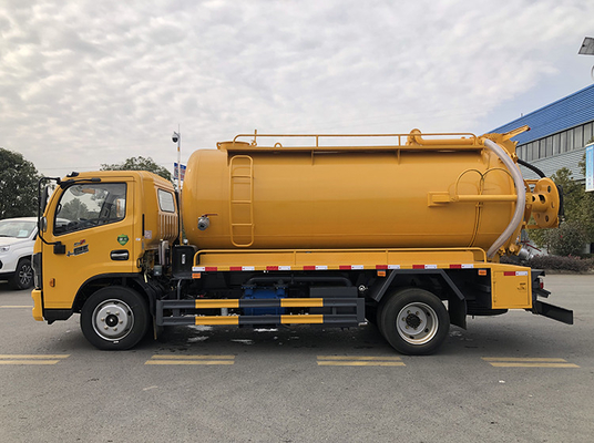 Van de de Riolerings Gemeentelijke Hygiëne van de Dongfengzuiging Vrachtwagen 9,5 Cbm 4 Ton Payload