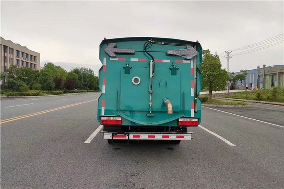 Diesel Gemeentelijke Hygiënevrachtwagen 4x2 130 HP-Wielbasis 3300mm de Vrachtwagen van de Straatveger