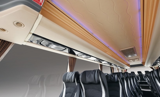 37 Seater Luxebus Travel Diesel 270 Interne Hoogte 2m van HP 6MT-Transmissie