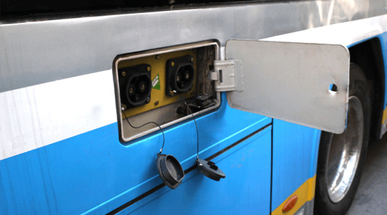 22 - 45 Elektrische Openbare Bussen 12m 69 km/h van de Zetelsstad 150 - 250km Afstand in mijlen