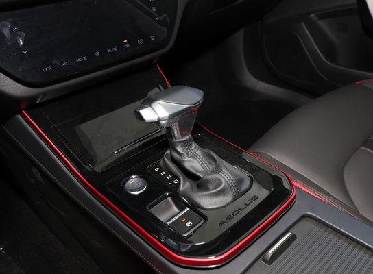 De Auto's 5 Zetels 150HP van Dongfengsuv met Panoramisch Schuifdak